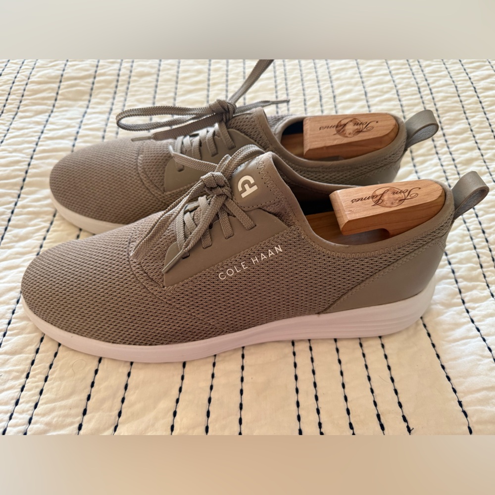 Cole Haan Men's Grandsport Journey Knit Sneaker size 13